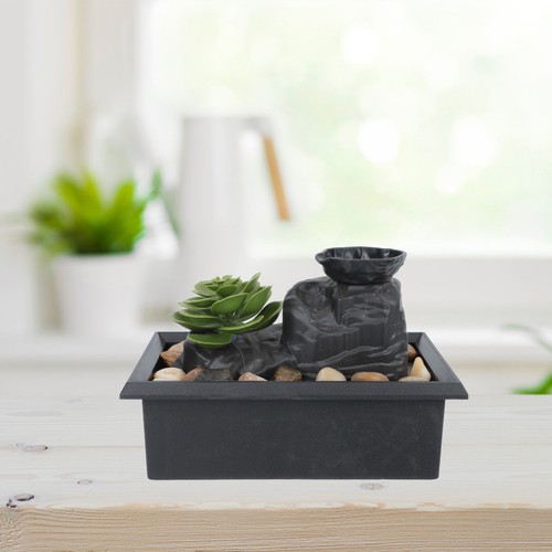 Small indoor water - small, feature