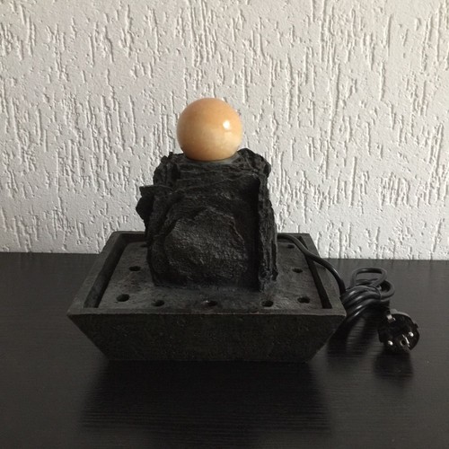 Indoor fountain garden